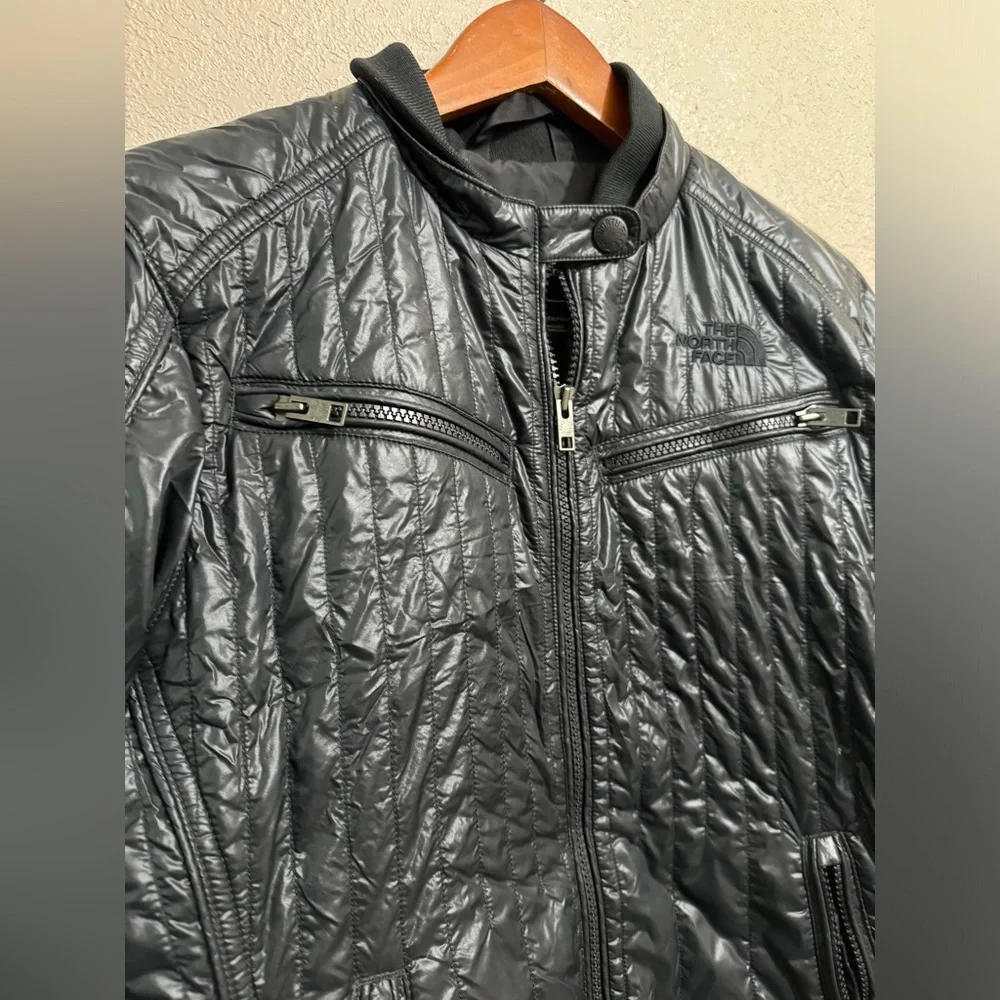 The North Face Black Jacket size M women's. - Picture 2 of 8